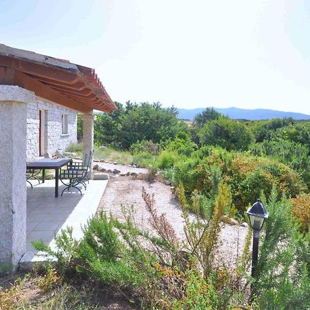 Mare Di Ginepri Apartman Badesi Kültér fotó