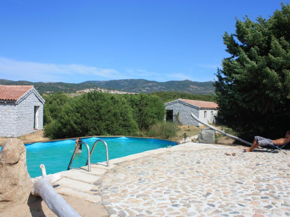 Mare Di Ginepri Apartman Badesi Kültér fotó